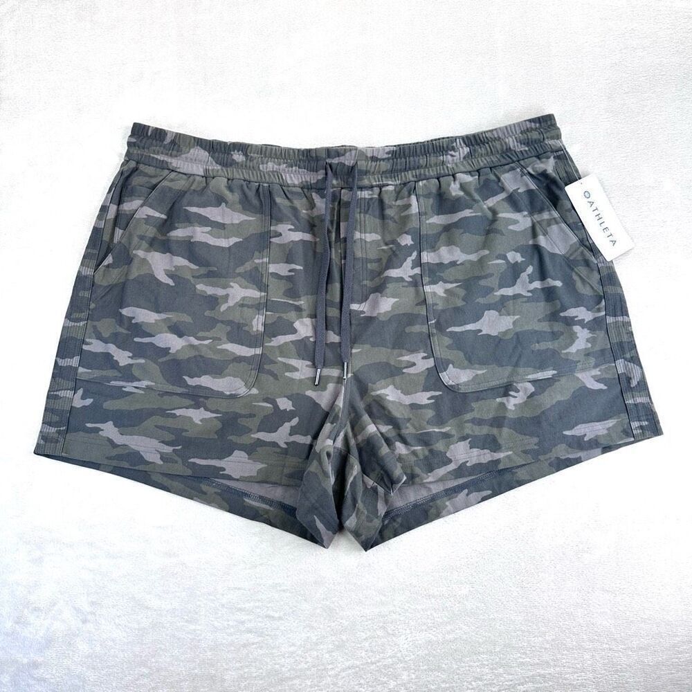 Athleta Shorts Women’s 26 Camo Farallon Shorts Cotton Drawstring‎ Running Yoga
